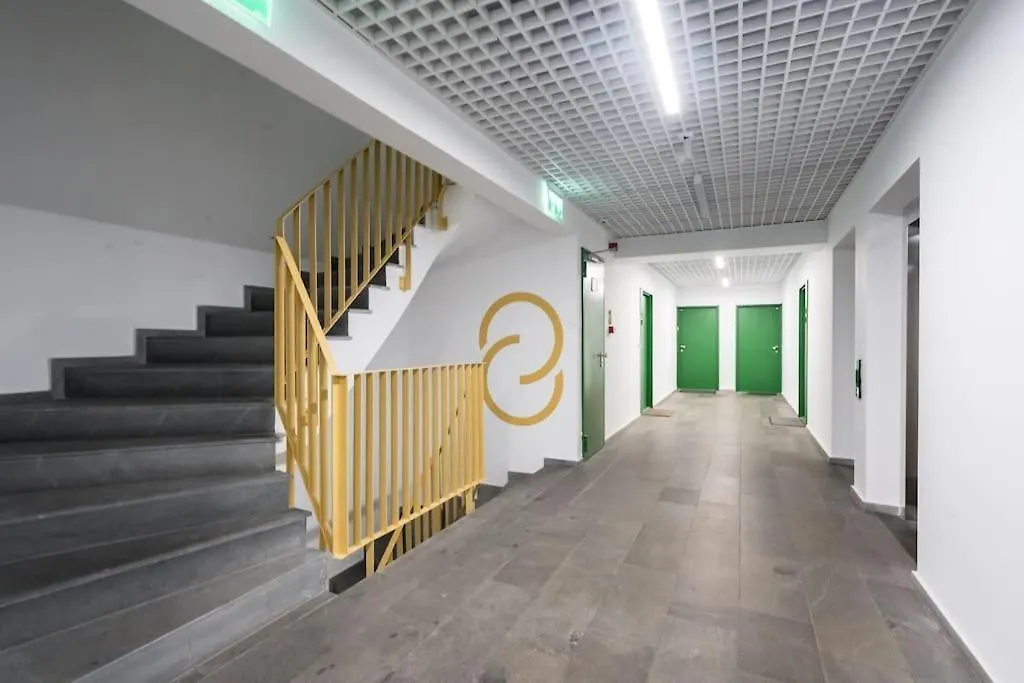 Sky View - Golden Horizon Apartment Bucharest